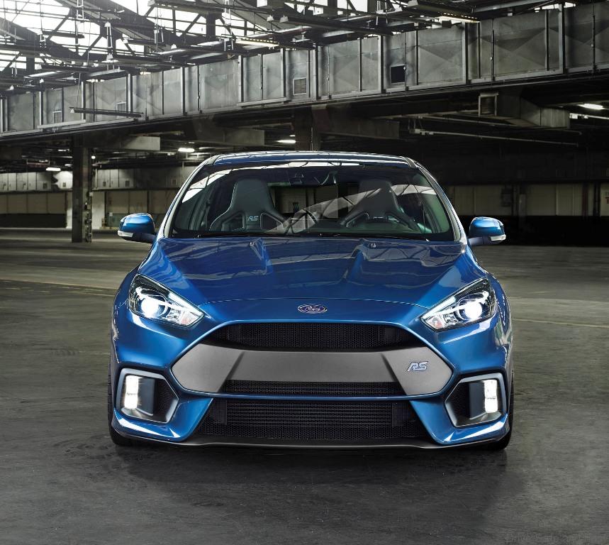 ford-focus-rs-04