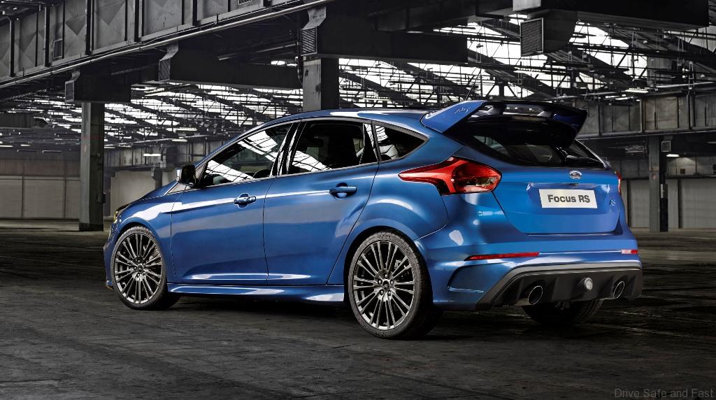 ford-focus-rs-05