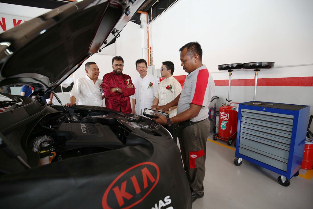 Kia MPV Car Service launch 4