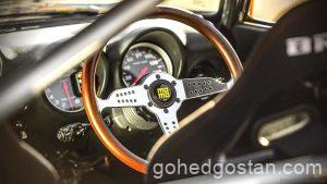 Momo-Heritage-steering-wheel-4.0