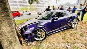 Porsche 911 GT3 RS Crash 1.0