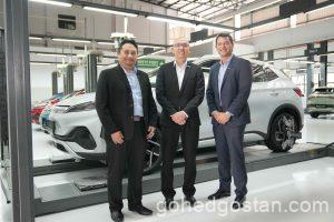 Syed-Iskandar-Syed-Hussain-SISMA-Auto-Director-Joinh-Lim-GM-Sime-Darby-Beyond-Auto-and-Syed-Khalil-Syed-Ibrahim-SISMA-Auto-MD-